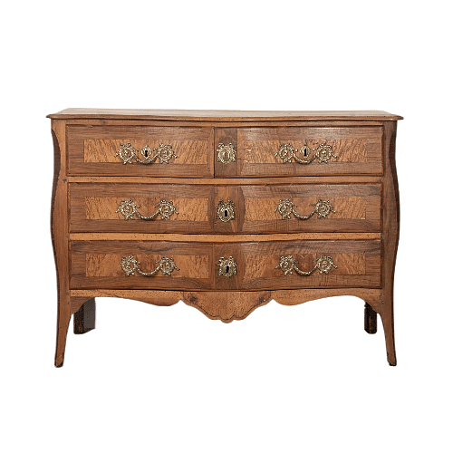 Commodes & Chests of Drawers