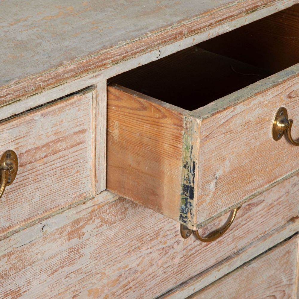 Mid 19th Century Chest of Drawers CC9033944