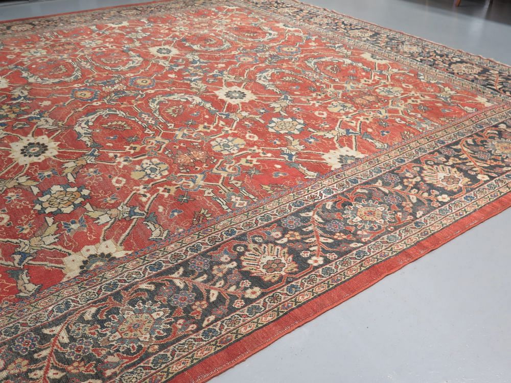 Large 19th Century Ziegler Mahal Carpet RT4922549
