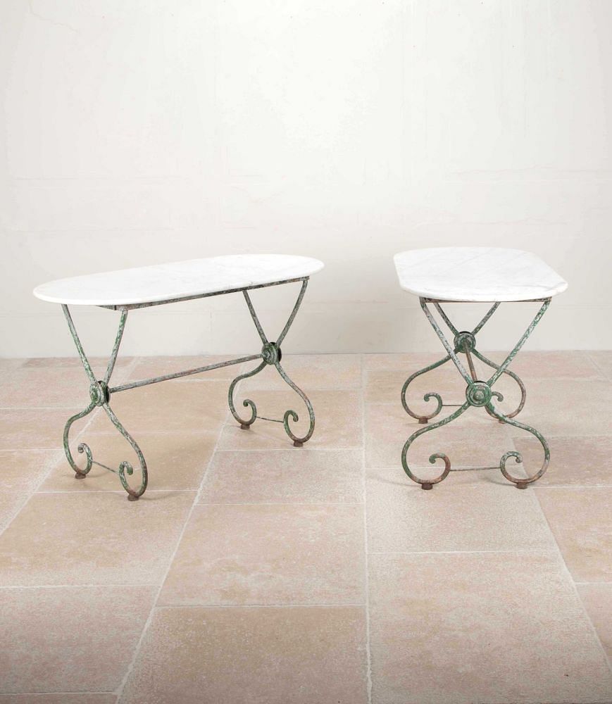 Pair of 19th Century French Oval Presentation Tables CO1542064