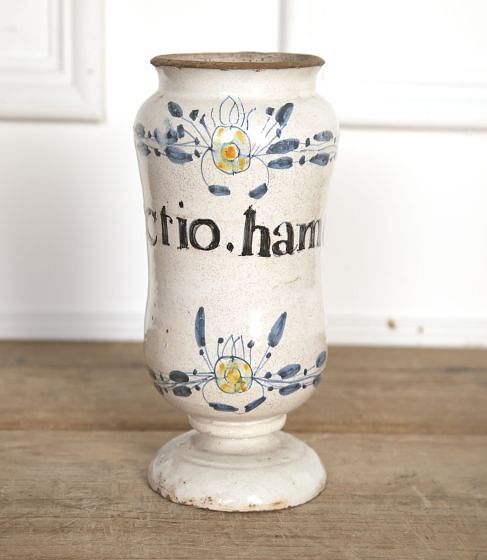 18th Century Pharmacy Jar DA9021605