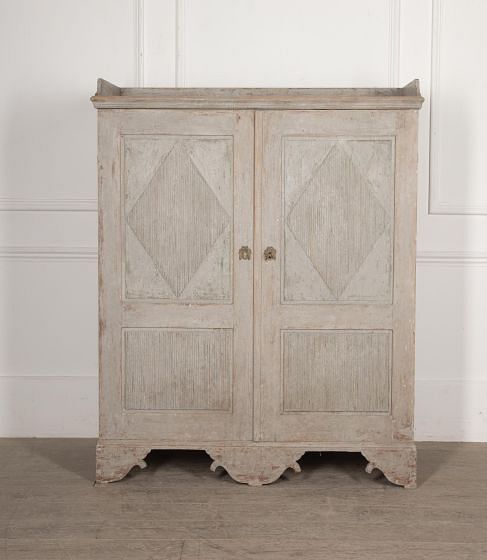 19th Century Swedish Gustavian Cabinet BU6030760