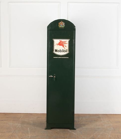 Mid 20th Century Mobiloil Forecourt Cabinet BU6936506