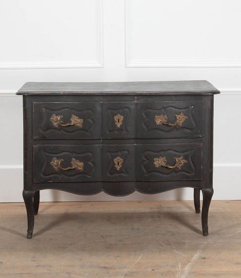 18th Century French Painted Oak Commode CC5641447