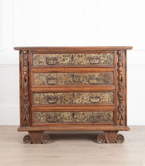 Early 17th Century Ligurian Faded Walnut Commode CC6533822