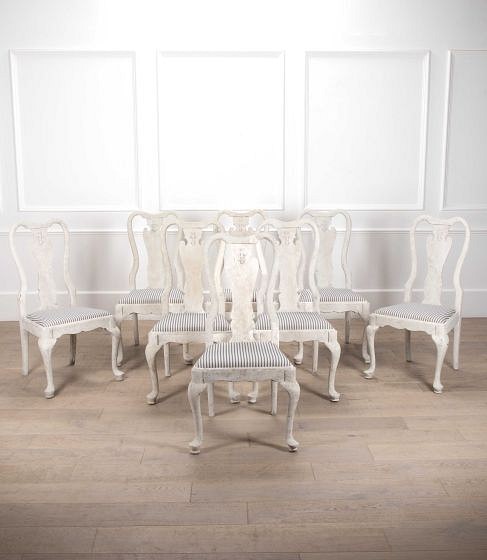 Set of Eight 20th Century Gustavian Style Dining Chairs CD8441261