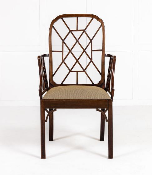 18th Century George III Mahogany Cockpen Armchair CH0634985