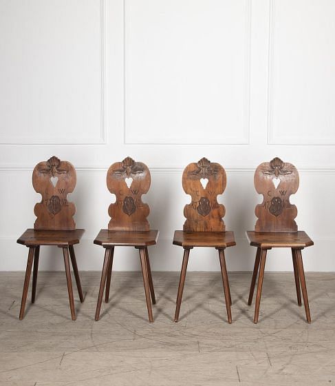 Set of Four 19th Century French Carved Walnut Side Chairs CH1528708
