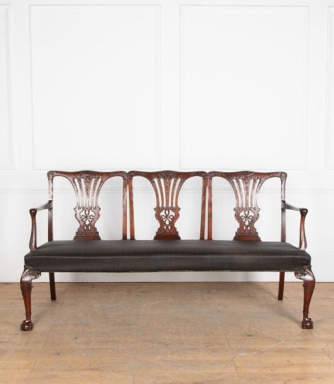 SALE: Large 20th Century English Mahogany Settee CH4336975
