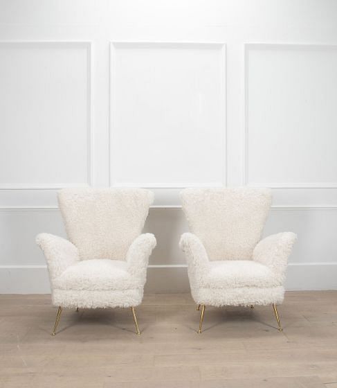 Contemporary Italian White Faux Fur Armchairs CH4638214
