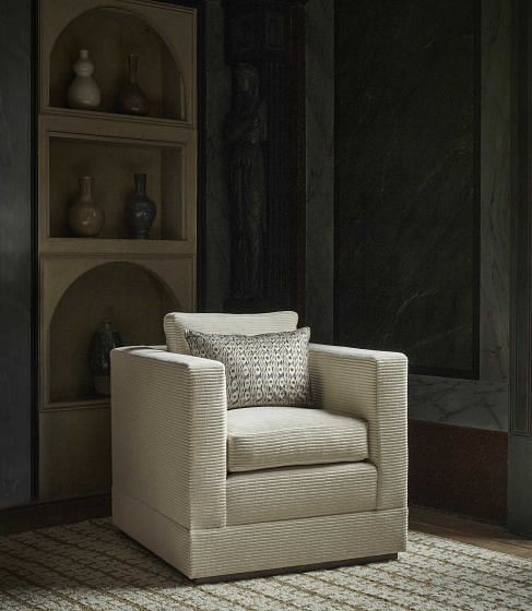 Lowndes Armchair | Todhunter Earle x Lorfords Contemporary - Made to Order CH9543160