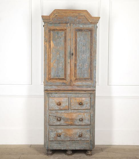 18th Century Swedish Cabinet CU9940558