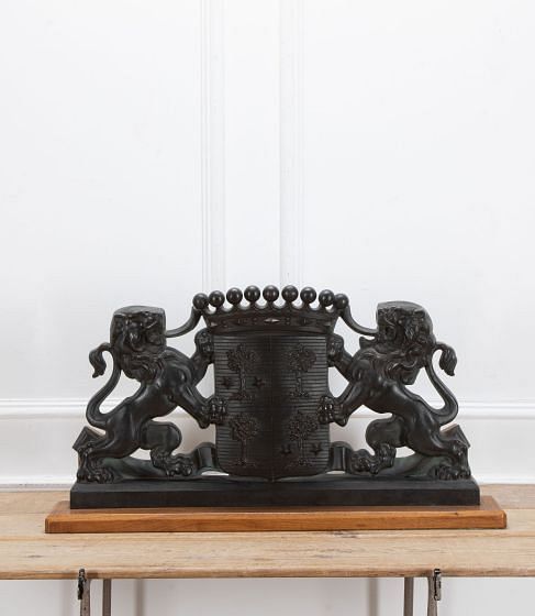 19th Century Bronze Coat of Arms DA0311075