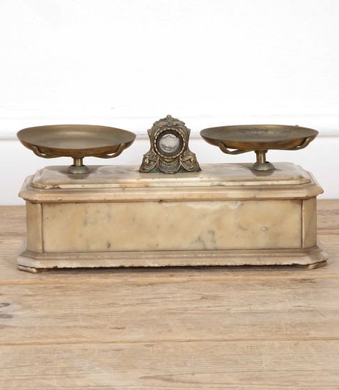 Charming 19th Century Petite Marble Scales DA1559472
