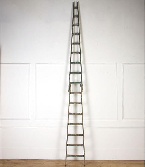 20th Century Dutch Painted Wooden Extendable Ladder DA3718076