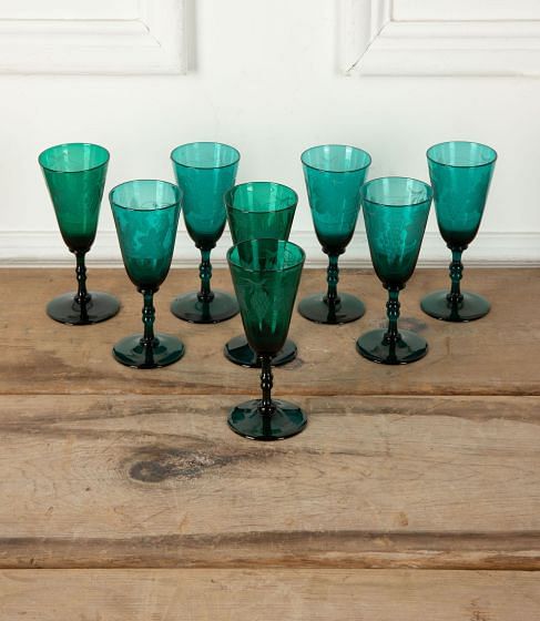Set of Eight Georgian Vine Etched Wine Glasses DA5833874