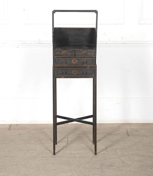 19th Century Regency Painted Pine Chevrette DB0925044