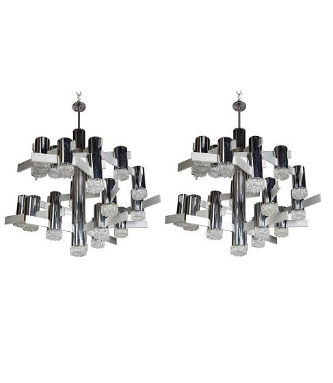 Pair of Sciolari Chandeliers LC0112172