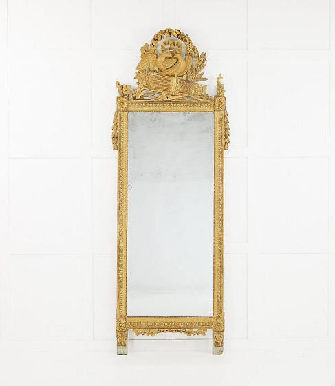 18th Century French Carved Gilded Mirror MI0610180