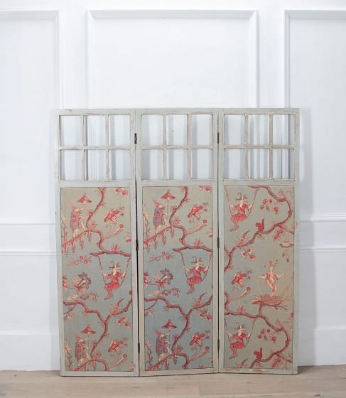 Early 20th Century Chinoiserie Three-Fold Screen OF4235342