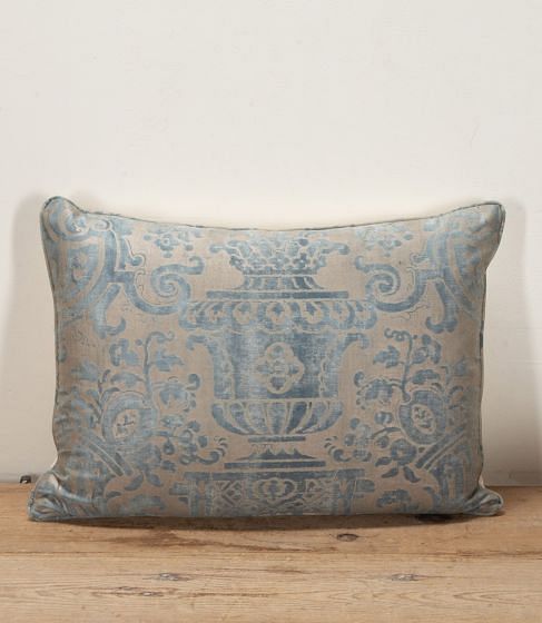 Large 20th Century Italian Fortuny Carnavalet Cushion RT1341891