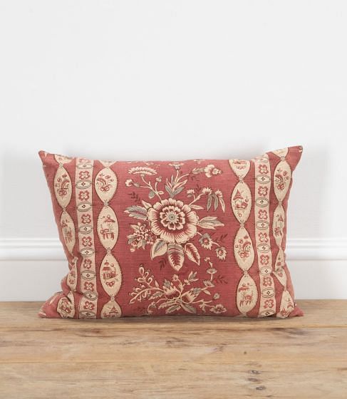 French 19th Century Printed Linen Cushion RT4238772