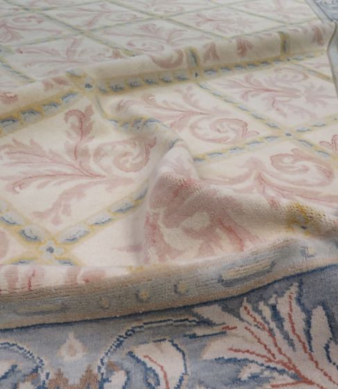 Large 20th Century Continental Savonnerie Carpet RT4937969