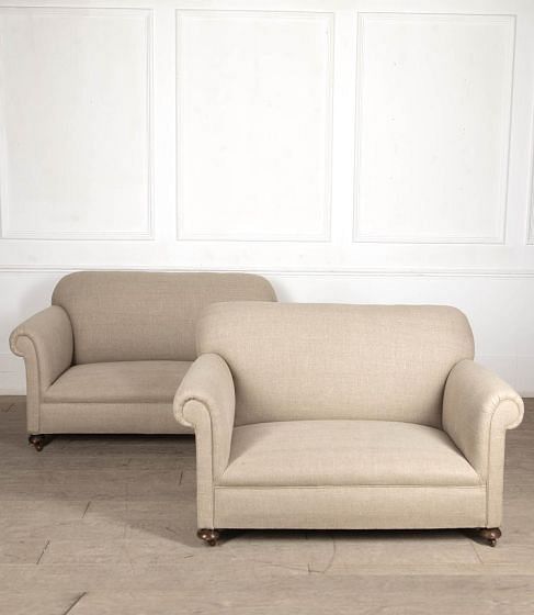 Matched Pair of 20th Century Sofas SB4826770