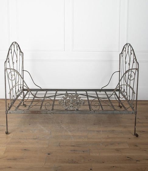 Late 19th Century French Folding Iron Bed SB9028874