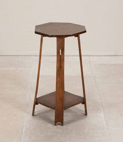 20th Century Arts & Crafts Lamp Table TA9943011