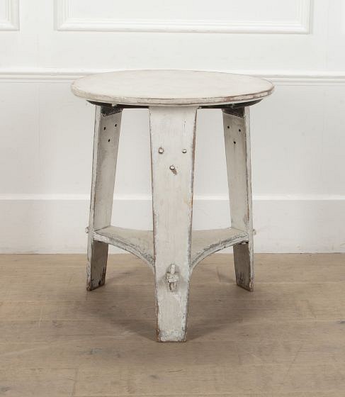 20th Century English Arts & Crafts Cricket Table TC0541101