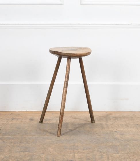 Early 19th Century Primitive Elm Cricket Table TC5539155