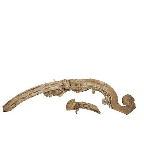 Large 18th Century Italian Carved 'Feather' Fragment WD449749