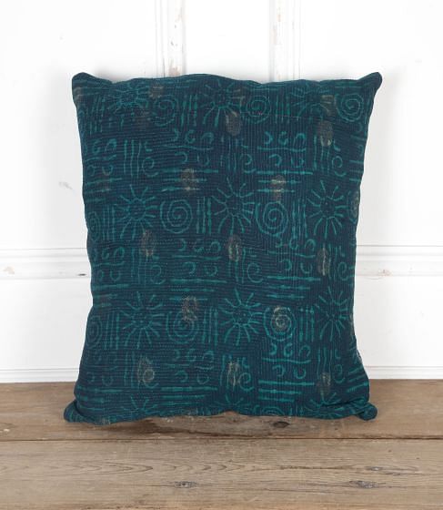 20th Century Block Printed Indian Textile Cushion RT9026057