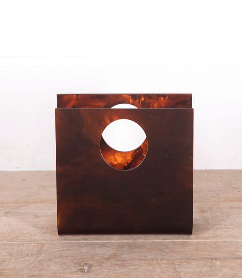 Faux Tortoiseshell Lucite Magazine Holder DA2911280