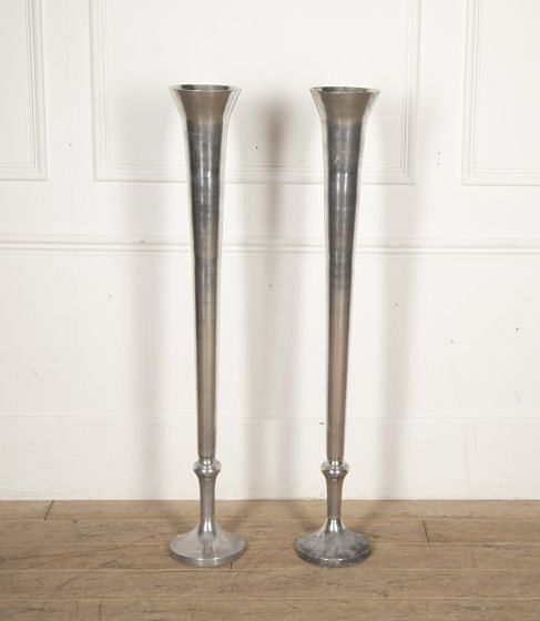 Large Pair of Spill Vases DA3020312
