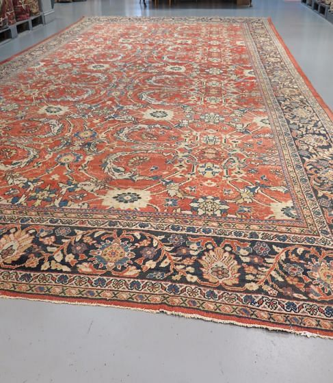 Large 19th Century Ziegler Mahal Carpet RT4922549