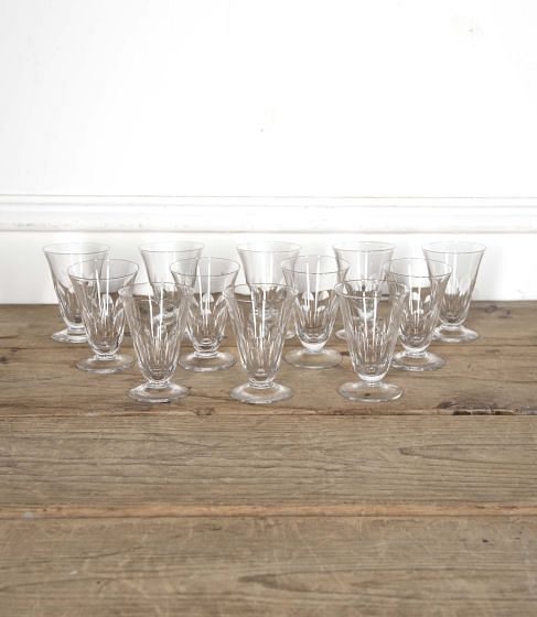 Set of Twelve 20th Century Art Deco Cut Glasses DA1524744