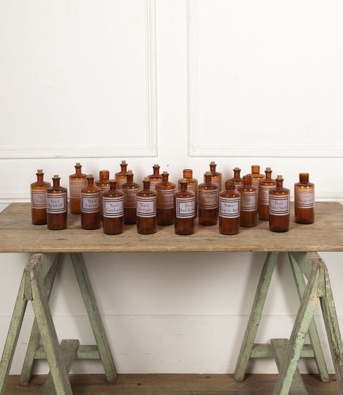 Set of Early 20th Century Amber Glass Apothecary Bottles DA2328584
