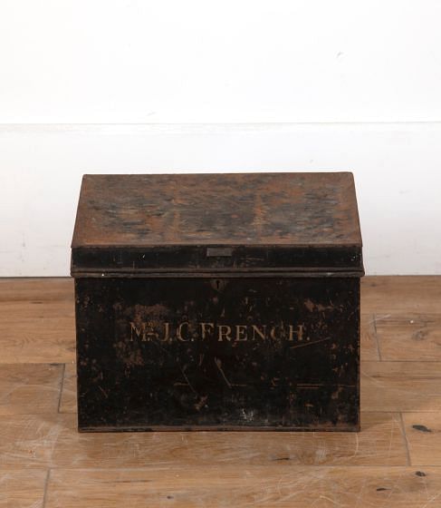 Small Tin Deed Box DA9011166