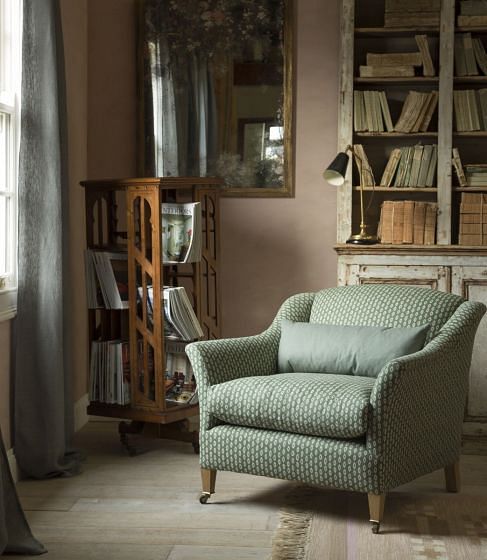 The Elmstead Armchair - Made to Order CH958767