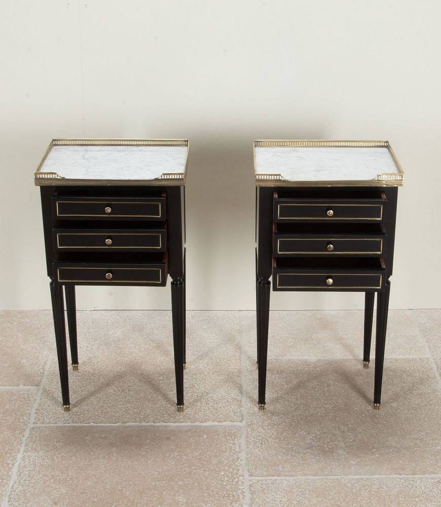 Pair of 20th Century French Three Drawer Ebonised Nightstands BD5242376