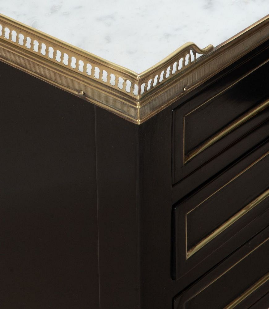 Pair of 20th Century French Three Drawer Ebonised Nightstands BD5242376