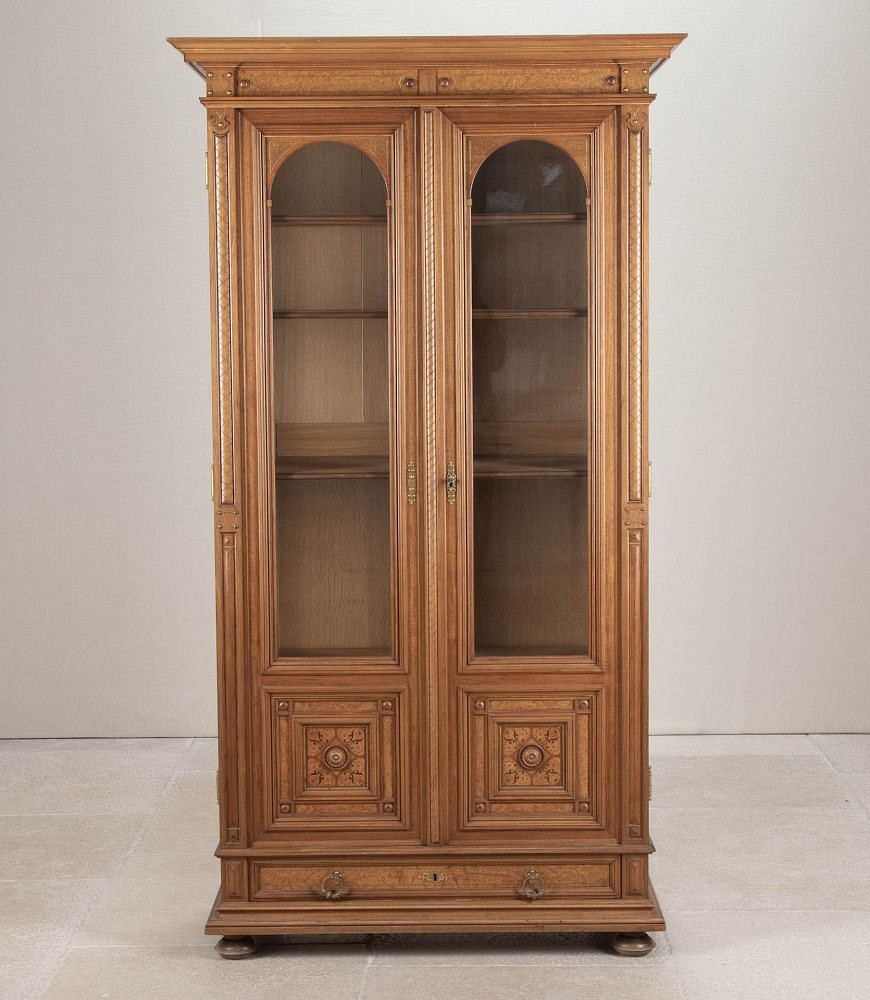 Small Late 19th Century Walnut Bookcase BK8543031