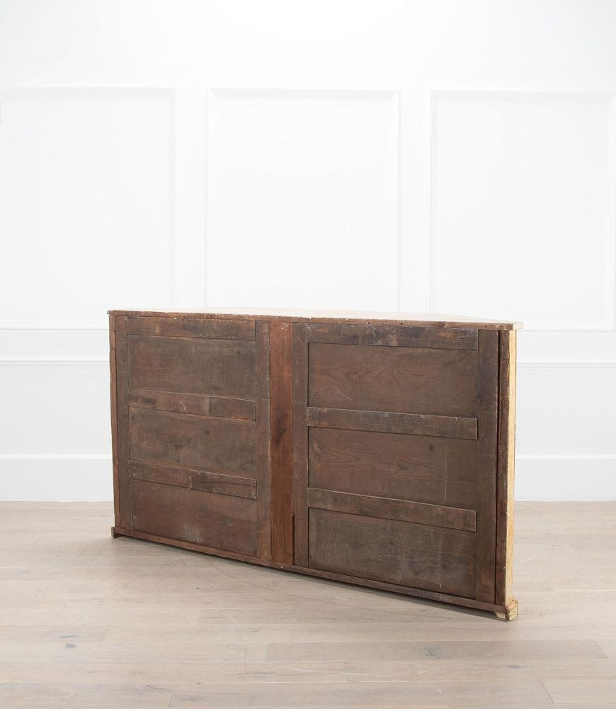 18th Century Italian Buffet BU4437471