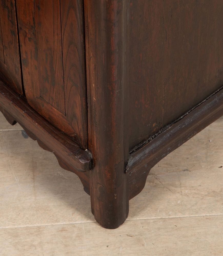 SALE: Pair of 20th Century Chinese Side Cupboards BU4839027