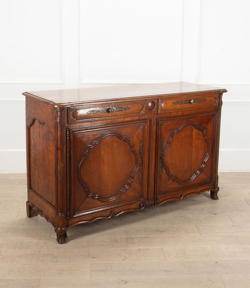 18th Century French Cherrywood Buffet BU5240757