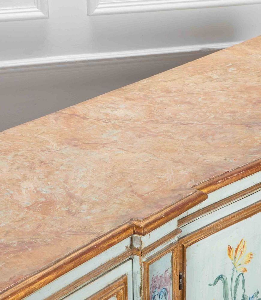 18th Century Italian Baroque Credenza BU5641441