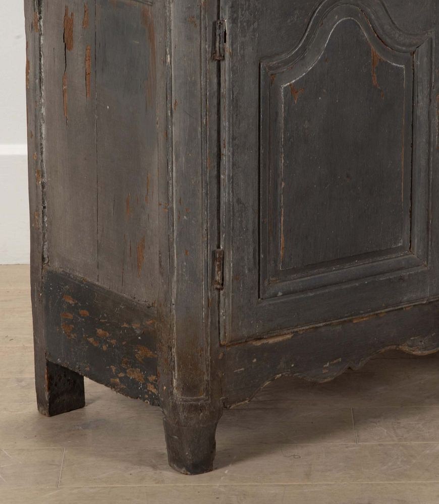 18th Century French Two Door Buffet in Original Grey Paint BU7241207