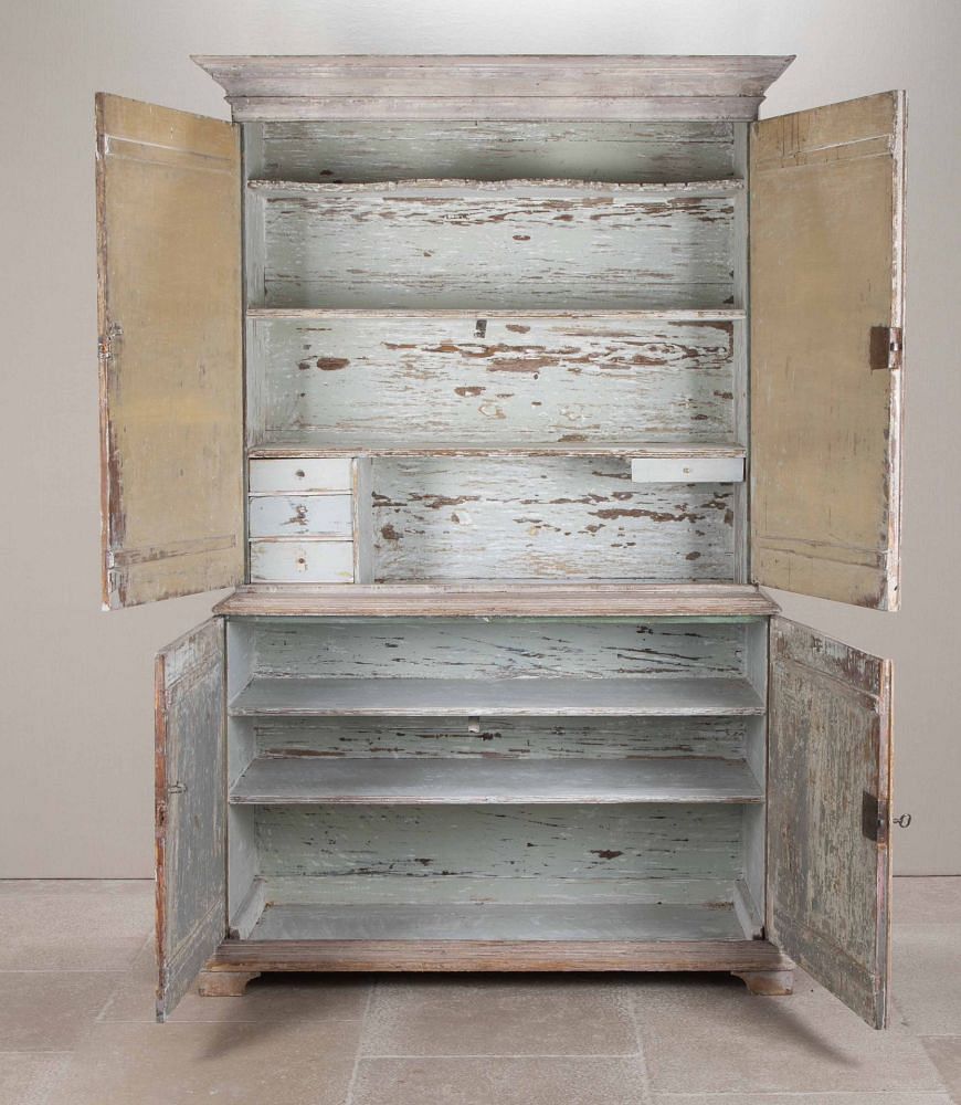 Late 18th Century Swedish Gustavian Cabinet with Reeded Front CA6043001